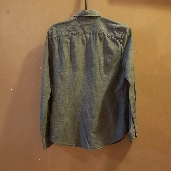 Ralph Lauren Polo Button Up - Picture 2 of 6